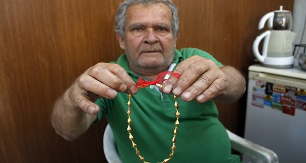 70'li yılların modası lüppe altın geri geldi