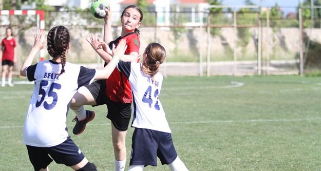 Alanya'da şenlik başladı