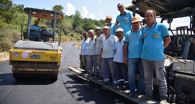 Başkan Yücel, tarihi Syedra yoluna el attı