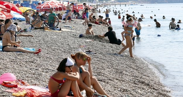 Bayramı denizde karşıladılar