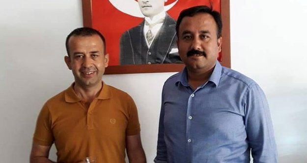 Muhtar Adayı Akar'a abi desteği