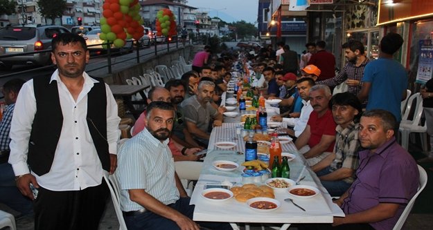 Şimşekler iftarda buluştu