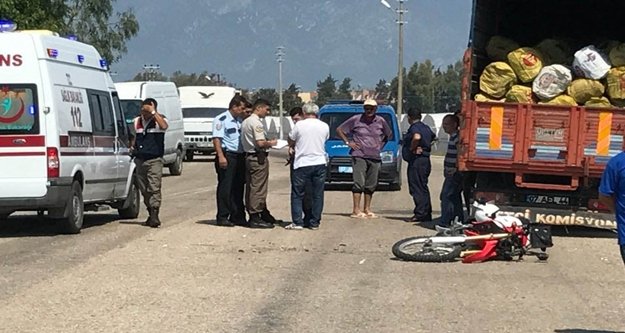 Trafik kazası: 1 ölü var