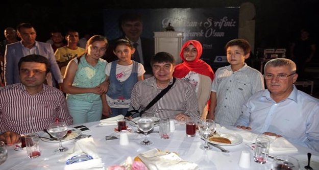 Türel Alanya'ya iftar açmaya geliyor