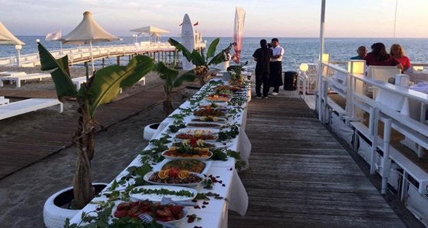 White in White'da muhteşem kampanya