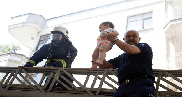 Yangında can pazarı