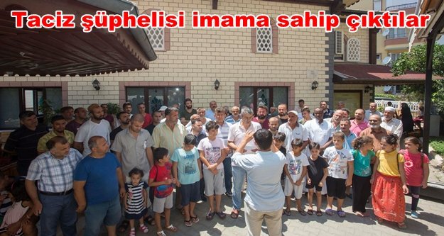 Alanya'da cami cemaati eylem yaptı: Hocamız masumdur
