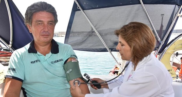 Şişme botla 90 günlük yolculuk Alanya'da son buldu