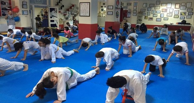 Alanya'nın kimsesiz çocukları yalnız kalmıyor