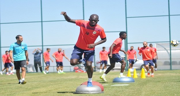 Alanyaspor güç ve kondisyon çalıştı