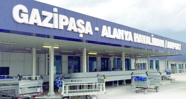 Antalya ve Alanya-GZP'ye havadan 1 milyon turist geldi