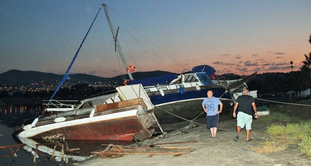 Deprem Alanya'yı da sarstı