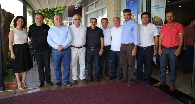 Başkan Şahin üyelerden tam not aldı