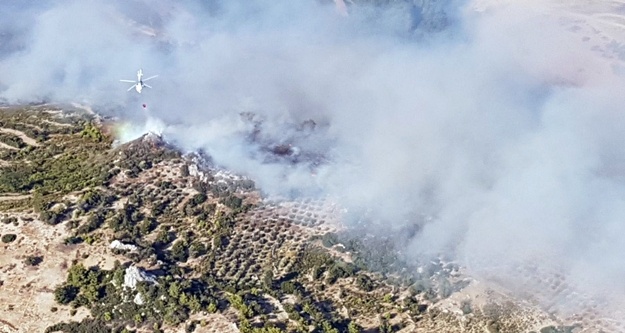 Serik'teki dev yangın devam ediyor