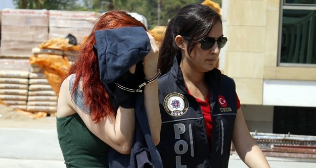 Uyuşturucu satan sevgililer teknik takibe yakalandı