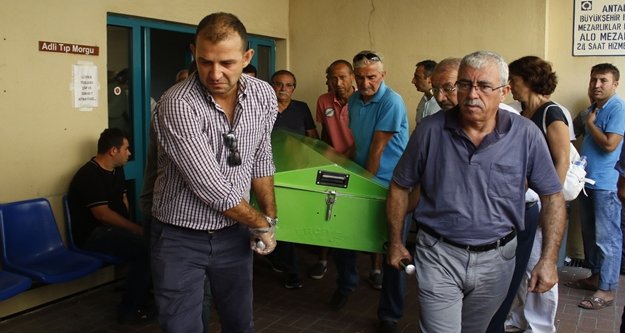 5 kişinin hayatını kaybettiği tur midibüsü kazası