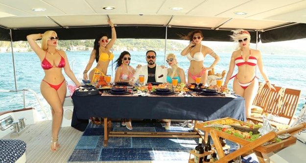 Adnan Oktar'a Alanya'dan kedicik sorusu