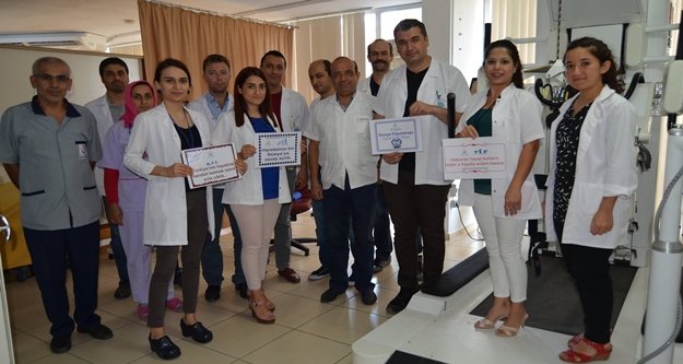 Fizyoterapistler unutulmadı