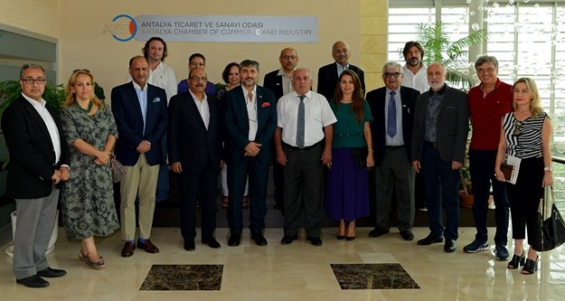 Hintli turizmciler ATSO’da