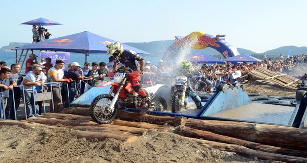 Hız ve aksiyon yarışı nefes kesti