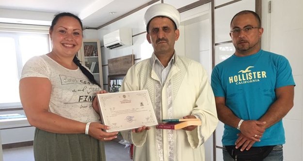 Kazakistanlı Kristina Müslüman oldu