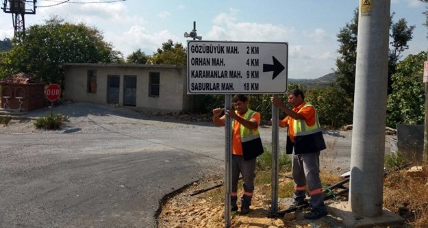 Kırsala yön ve mesafe levhaları takıldı