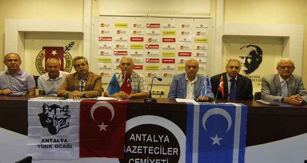 Türkmenlerden referandum tepkisi