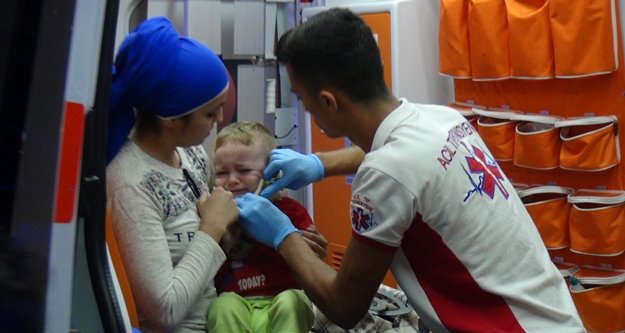 2 yaşındaki bebeğin hayatını bebek koltuğu kurtardı