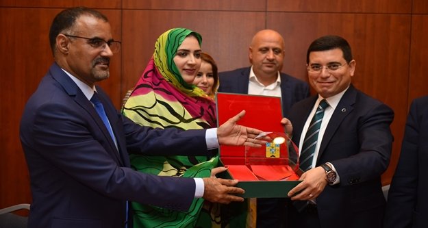 AKBB Fas heyetini konuk etti