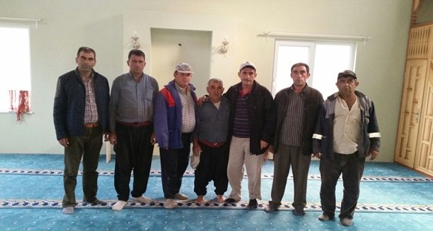 Alanya'da cami halıları yenileniyor