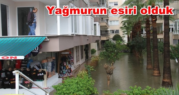 Alanya'da hortum ve yağmur hayatı felç etti