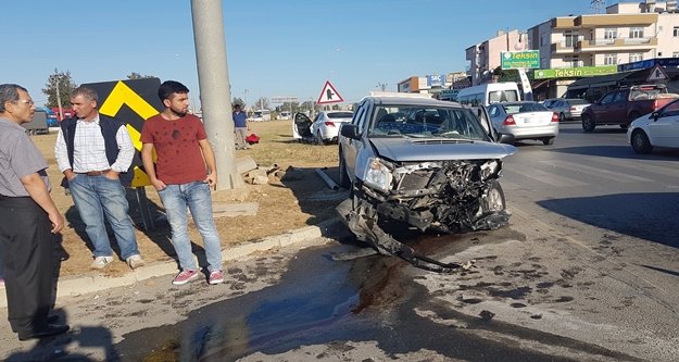 Araçlar hurdaya döndü, kimsenin burnu bile kanamadı