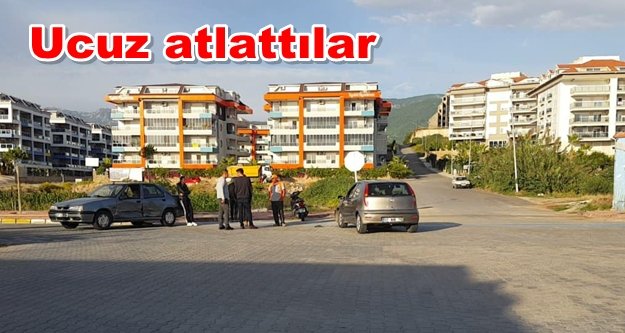Alanya'da aynı kavşakta bir kaza daha