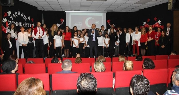 Bahçeşehir'de Cumhuriyet coşkusu