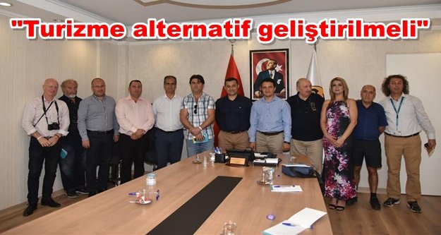 Başkan Yücel'e İsveç'ten ziyaretçiler geldi