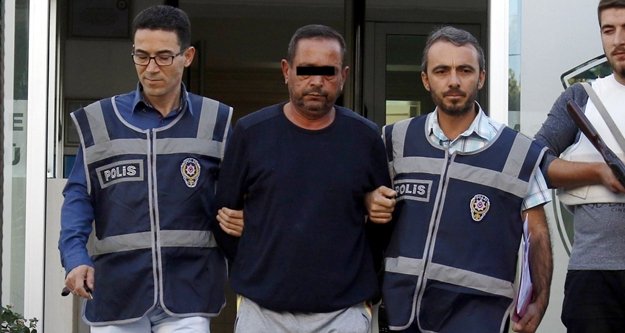 Cinnet geçiren baba yakalandı