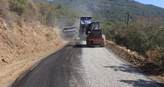 Gazipaşa'da 16 yıl sonra asfalt sevinci
