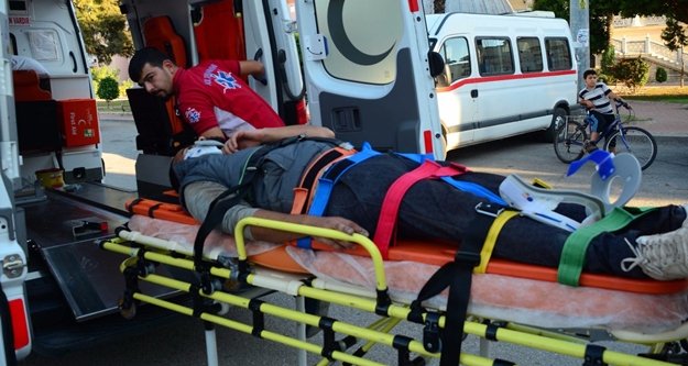 Manavgat’ta motosiklet kazaları: 4 yaralı