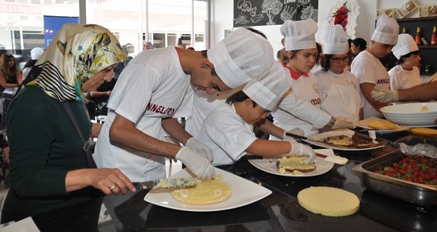 Pasta yapmaya engel yok