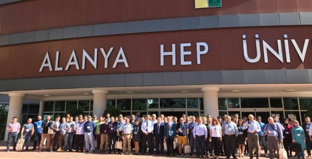 Yazılım mühendisleri Alanya'da toplandı