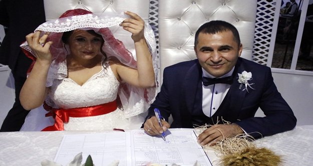 Akar ve Yılmaz ailelerinin en mutlu günü