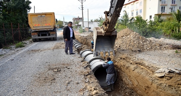 Demirtaş’a 1 kilometre yağmursuyu hattı