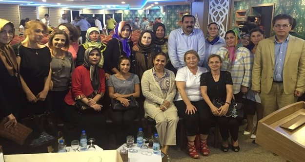 Kadın Kolları'ndan Berberoğlu'na duygusal veda