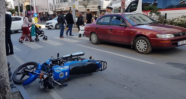 Motosiklet 4 yaşındaki çocuğa çarptı