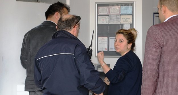 Cep telefonu yerine şişme kadın gelince kargo görevlisini gasp etti