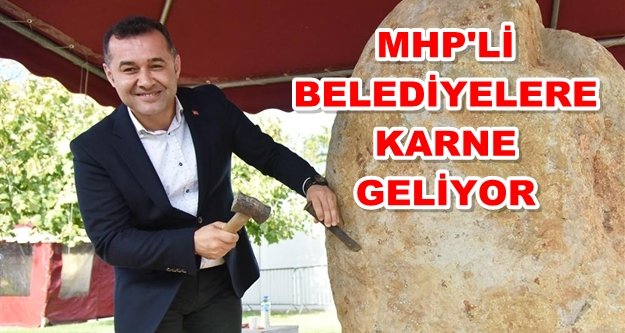 Adem Murat Yücel'e karne verilecek