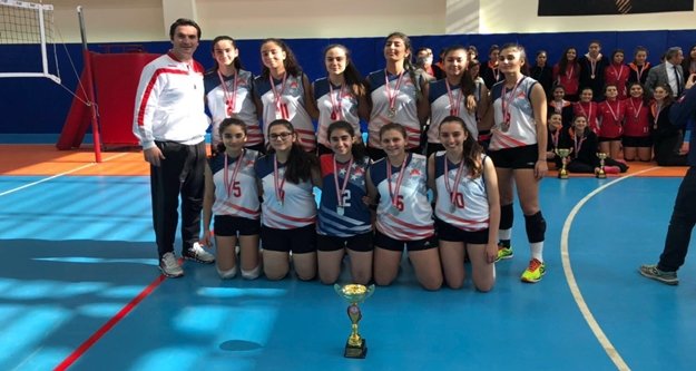 Alanya Bahçeşehir 2 takımla Türkiye Şampiyonasında