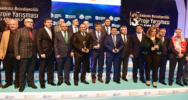 Belediye oskarları sahiplerini buldu