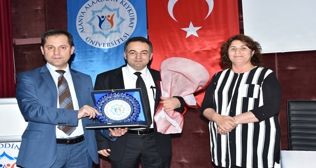 Tıp dünyasının önemli isimleri ALKÜ'de