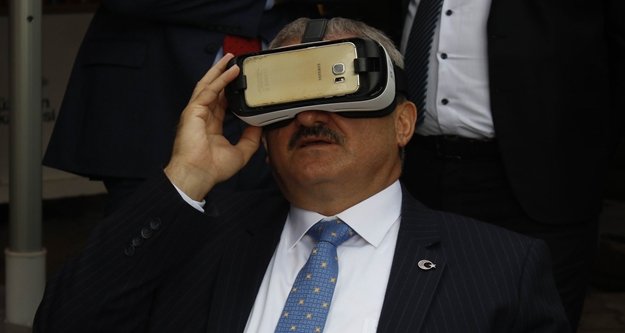 Vali Karaloğlu'ndan tarihe yolculuk